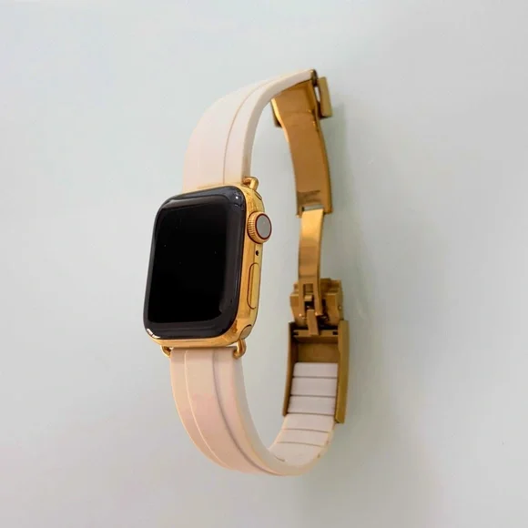 APPLE WATCH 6 40mm 24K GOLD PLATED w/ROLEX BAND ($1700 MSRP) - Picture 2 of 7